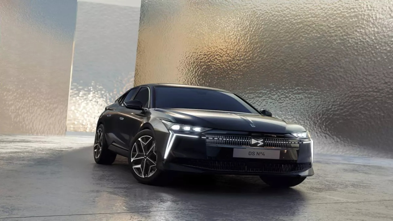 DS N°4 Türkiye’de Satışa Sunuldu: İşte Fiyatı ve Teknik Detayları